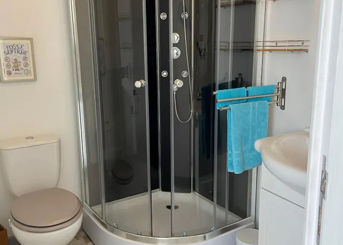 De L Enclose Bed & Breakfast